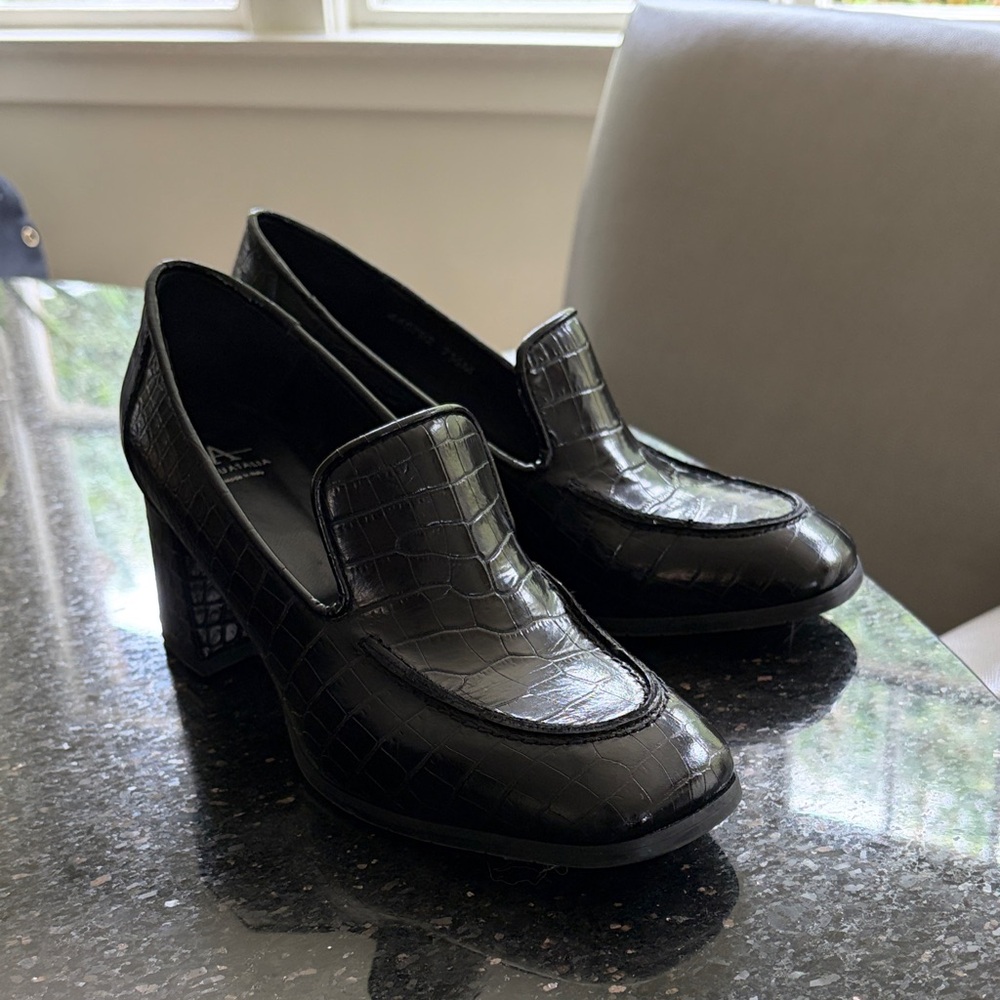 Aquatalia Glossy Black Embossed Loafers